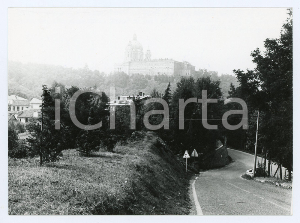 Fotografia d epoca originale 1978 TORINO Strada per la Basilica di Superga  Foto 17x13 cm 1
