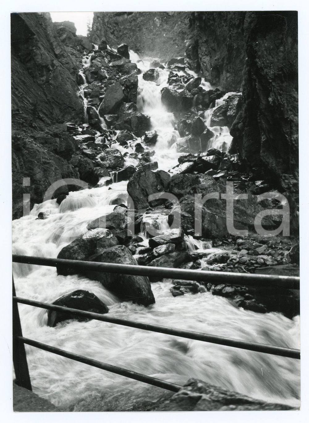 1976 PRÉ SAINT DIDIER L'orrido e le cascate della Dora di Verney - Foto 13x17 cm