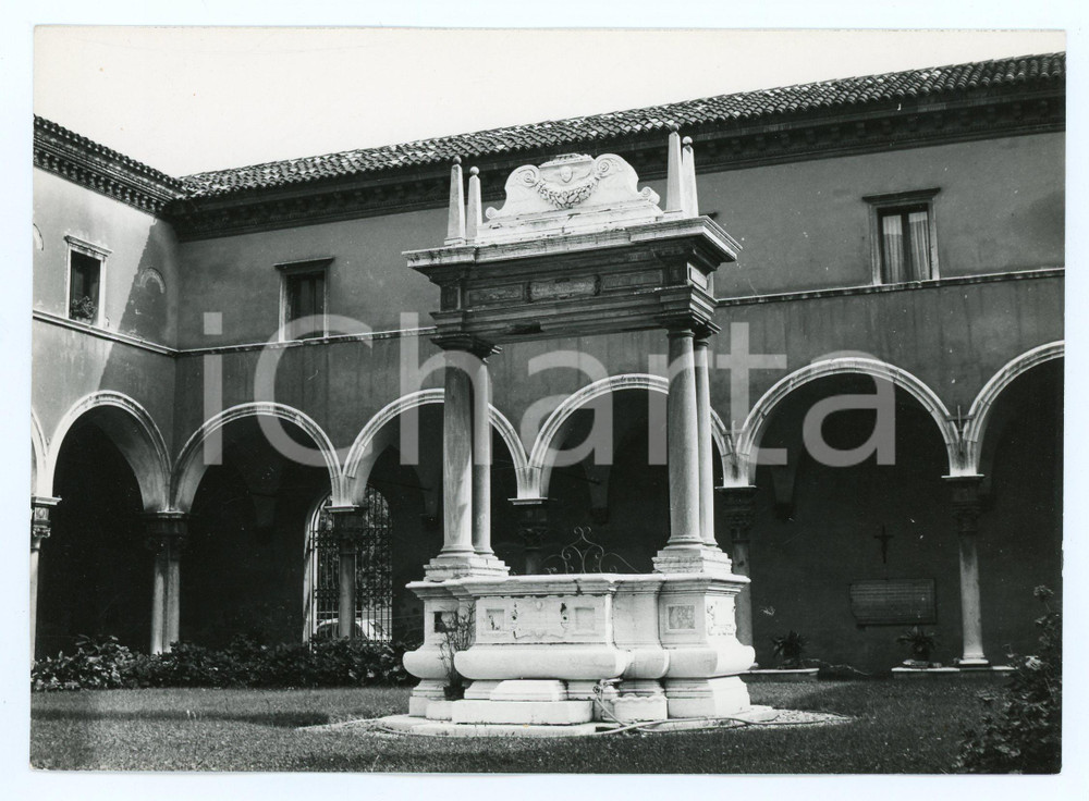 Fotografia d epoca originale 1979 RAVENNA Chiostro della Basilica di San Giovanni Evangelista  Foto 17x13 cm 1
