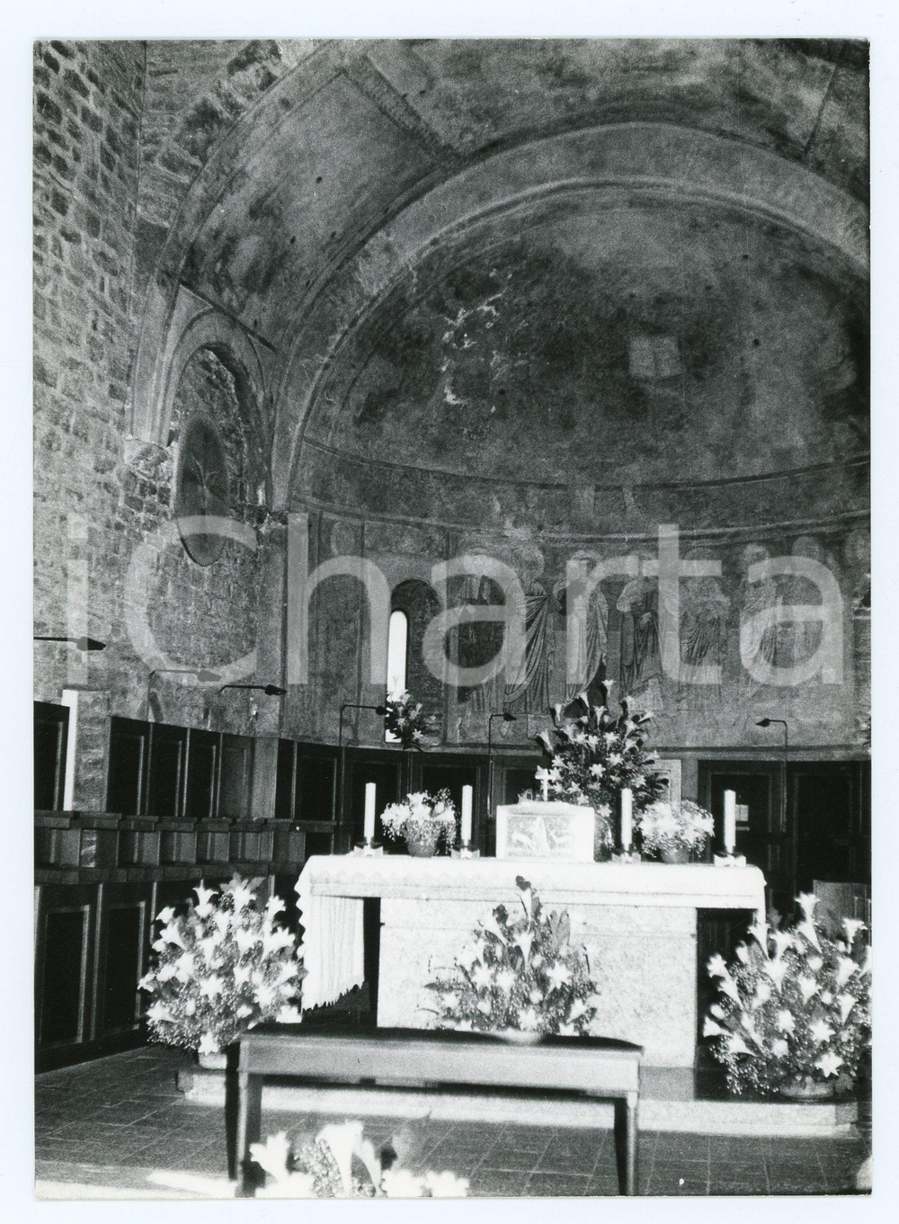 Fotografia d epoca originale 1979 OLGIASCA Abside dell Abbazia Cistercense di Piona  Foto 13x17 cm 1