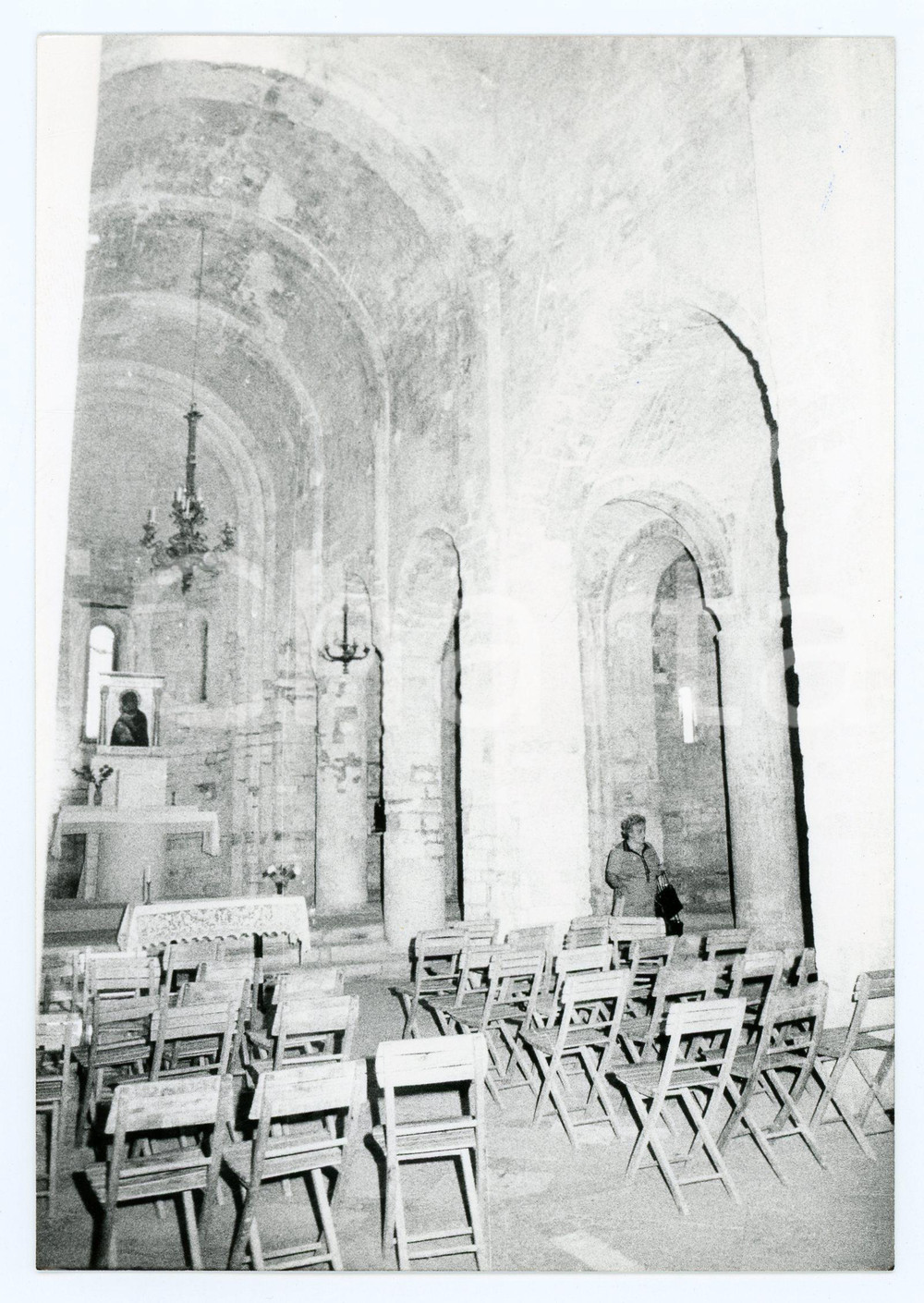 1980 PORTONOVO Turista nella Chiesa di Santa Maria - Foto 13x17 cm