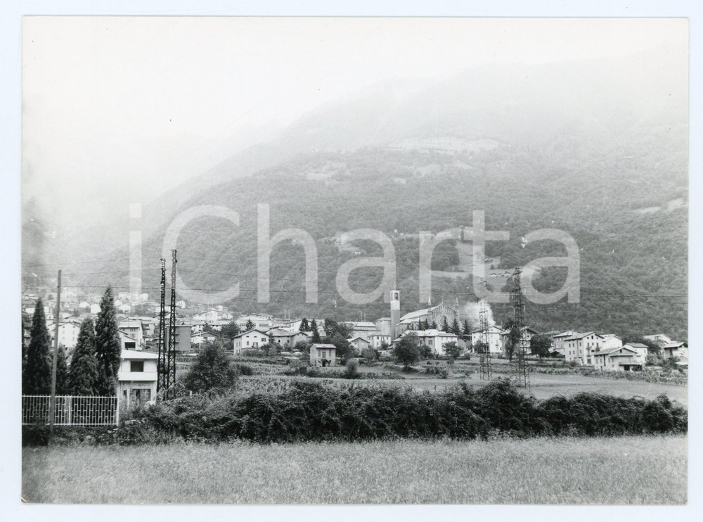 Fotografia d epoca originale 1977 TALAMONA SO Panorama del paese  Foto 17x13 cm 1