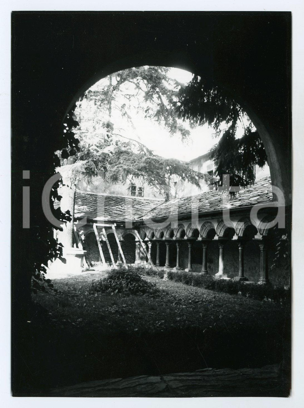 Fotografia d epoca originale 1976 AOSTA Chiostro di Sant Orso  Foto 13x17 cm 1