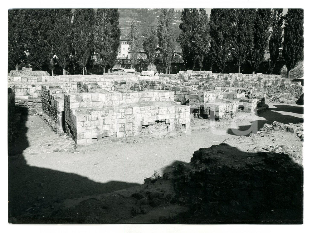 Fotografia d epoca originale 1976 AOSTA Teatro romano  Parte della scena  Foto 17x13 cm 1