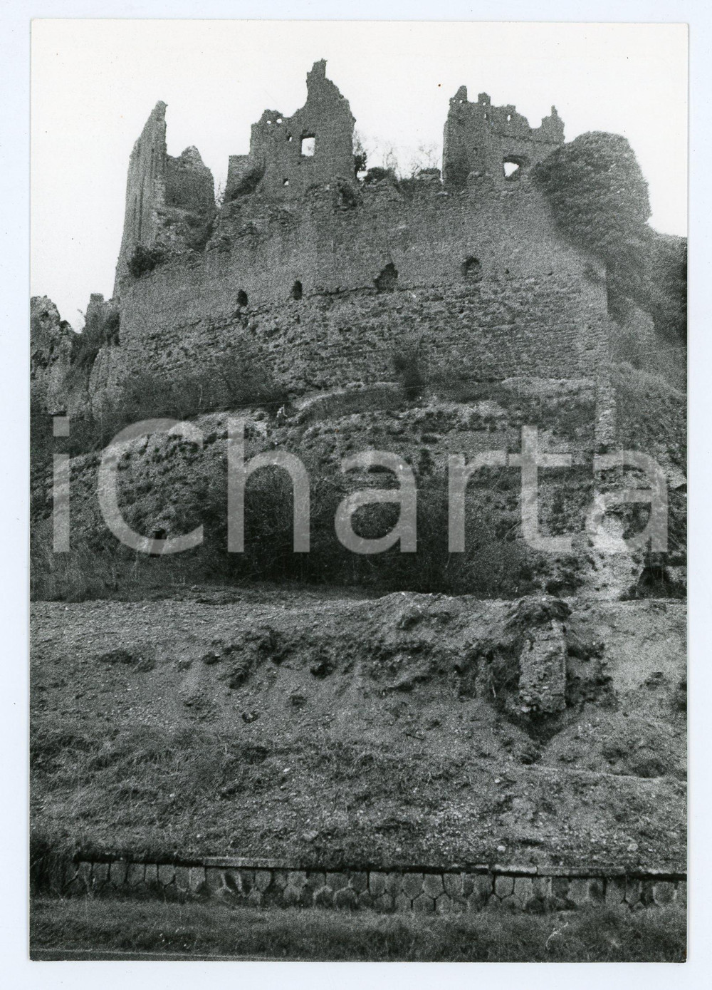 Fotografia d epoca originale 1981 CIVITA CASTELLANA Frazione BORGHETTO Castello Andosilla  Foto 13x17 cm 1