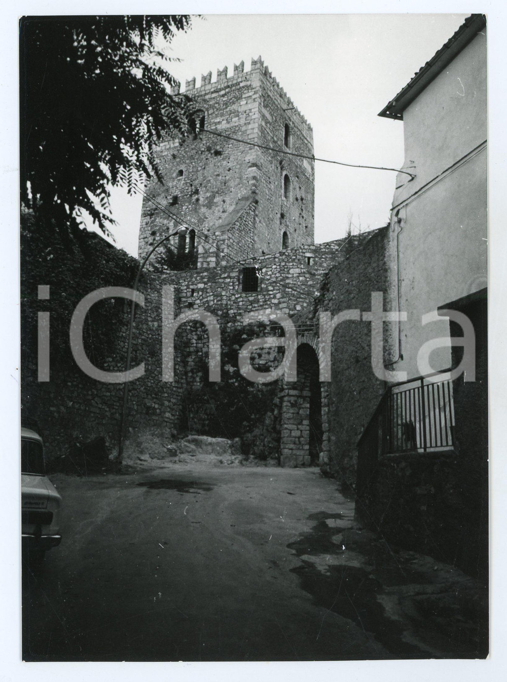 Fotografia d epoca originale 1977 TORRE CAJETANI Castello Teofilatto  Foto 13x17 cm 1 1