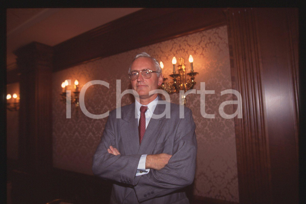 Fotografia d epoca originale Nigel TAYLOR  MILAN ITALY Portrait 1990 ca  35 mm vintage slide 2 1