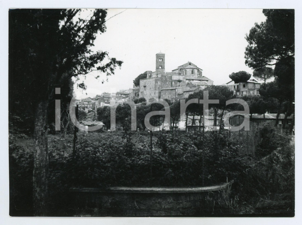 Fotografia d epoca originale 1978 SUTRI VT Panorama con Cattedrale di Santa Maria Assunta  Foto 17x13 cm 1