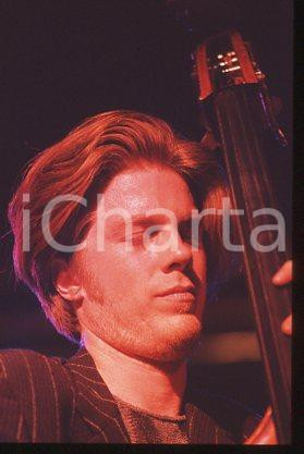 Fotografia d epoca originale Kyle EASTWOOD  MILAN Jazz bassist Performance 1999 ca  35 mm vintage slide 4 1