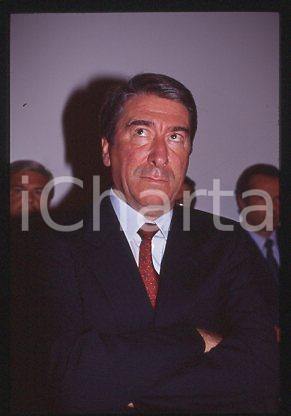 Fotografia d epoca originale Giorgio GARUZZO  ITALY Portrait of an engineer 1990 ca  35 mm vintage slide 6 1