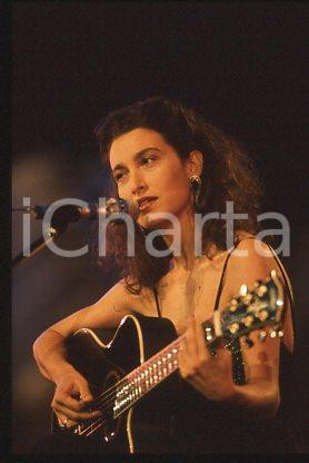 Fotografia d epoca originale Grazia DI MICHELE  MUSIC Show Italy Portrait 1990 ca  35 mm vintage slide 19 1