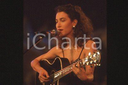 Fotografia d epoca originale Grazia DI MICHELE  MUSIC Show Italy Portrait 1990 ca  35 mm vintage slide 23 1