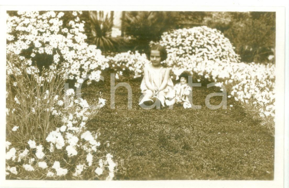 Fotografia d epoca originale 1931 SANTA MARGHERITA LIGURE Ritratto di bambina con la sua bambola  Foto 14x9 1