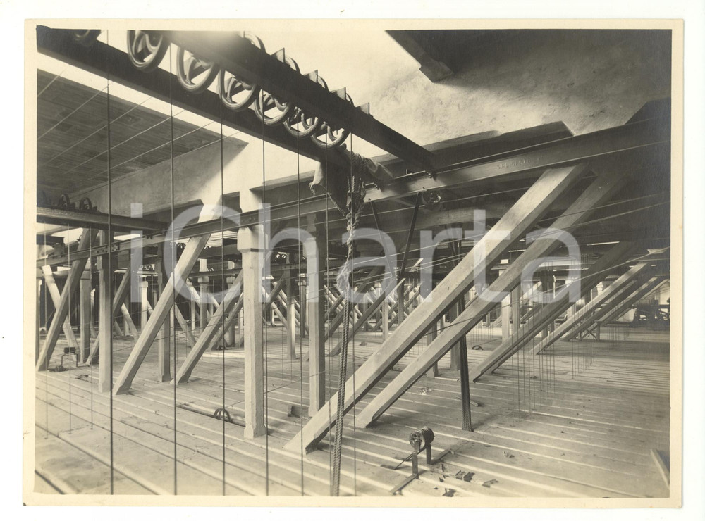 Fotografia d epoca originale 1945 MILANO TEATRO ALLA SCALA Ricostruzione macchinario scenico FOTO 1