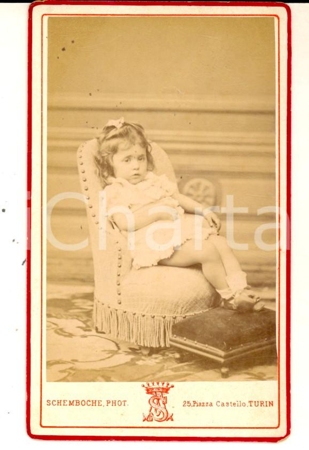 1879 TORINO Ritratto di Beatrice BRUNI a due anni - Foto SCHEMBOCHE CDV Fotografia d'epoca, su cartoncino rigido. Didascalia coeva al verso.CONDIZIONI: G  originale e autentica 1