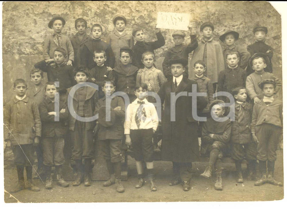 1930 ca AREA ITALIANA Ritratto di classe elementare maschile - Foto 16x12
