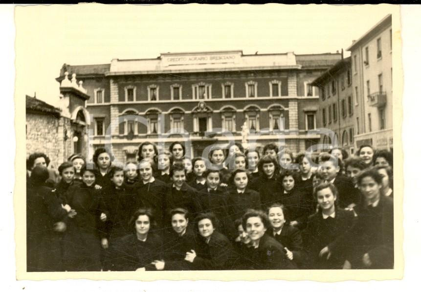 Fotografia d epoca originale 1955 ca BRESCIA Studentesse al Credito Agrario Bresciano Foto VINTAGE 10x7 cm 1