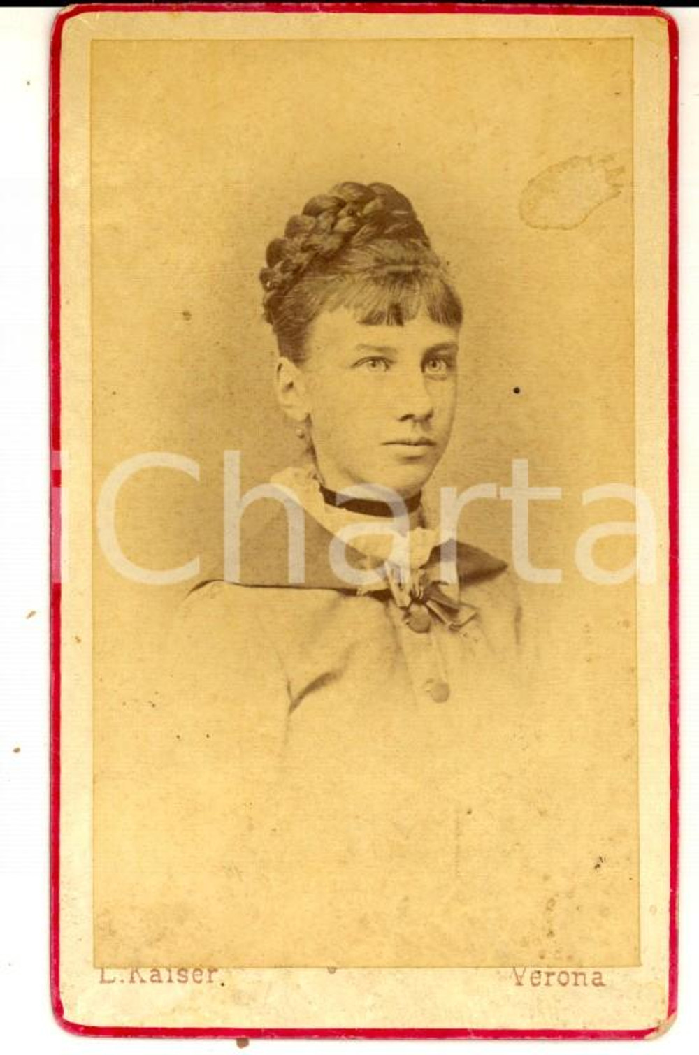 Fotografia d epoca originale 1870 ca VERONA Ritratto di una giovane donna Foto Lodovico KAISER CDV 1