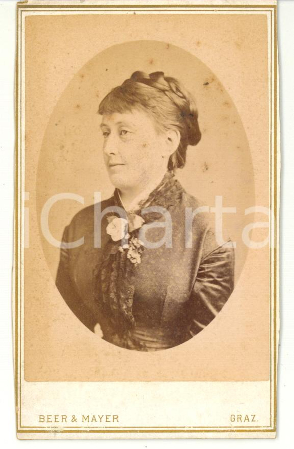 1880 ca GRAZ Ritratto di donna con treccia raccolta *Foto BEER & MAYER - CDV