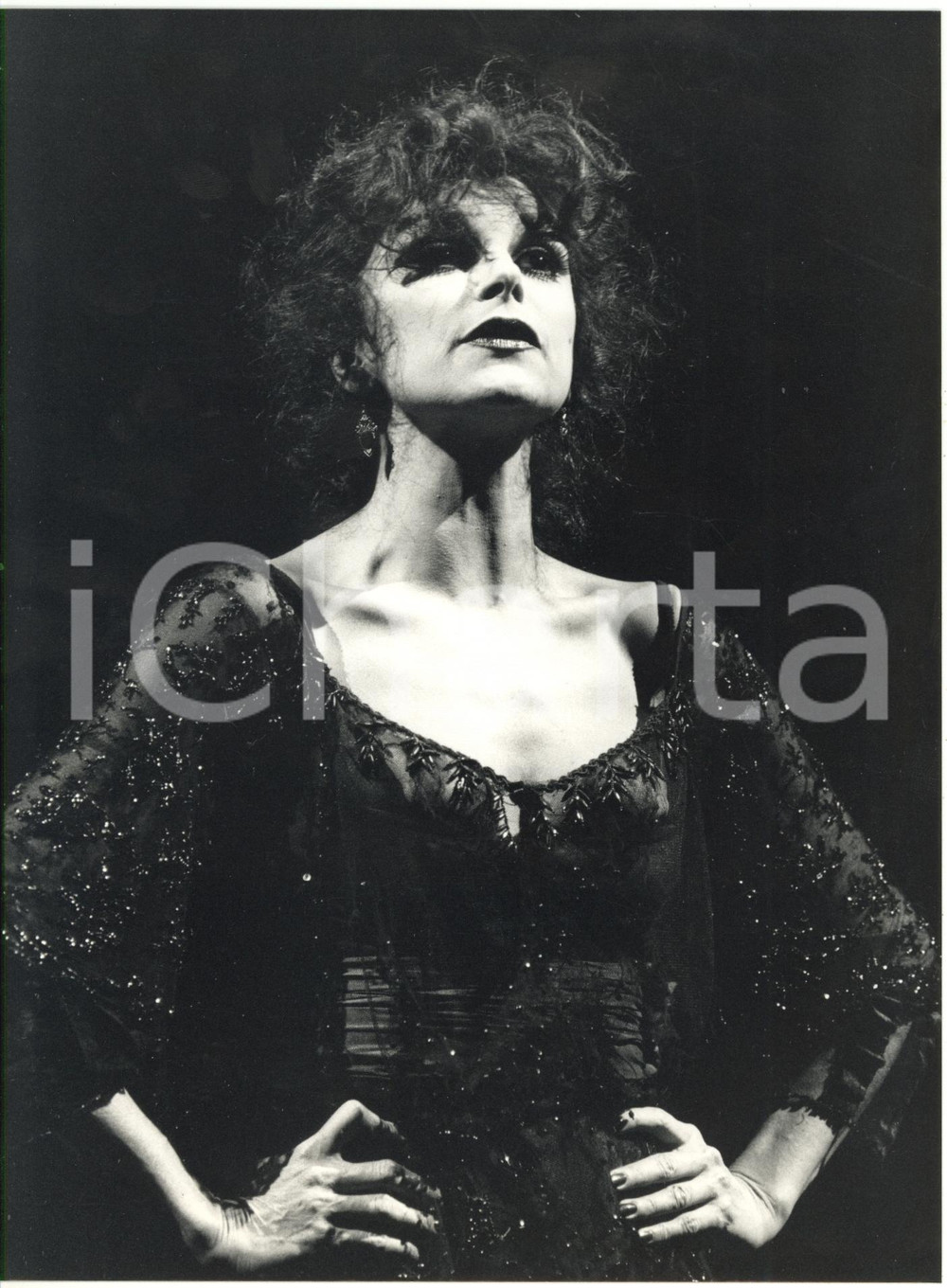 Fotografia d epoca originale 1986 PARIS ThÃ©Ã¢tre du ChÃ¢telet  MILVA ne L OpÃ©ra de quat sous  Ritratto 1