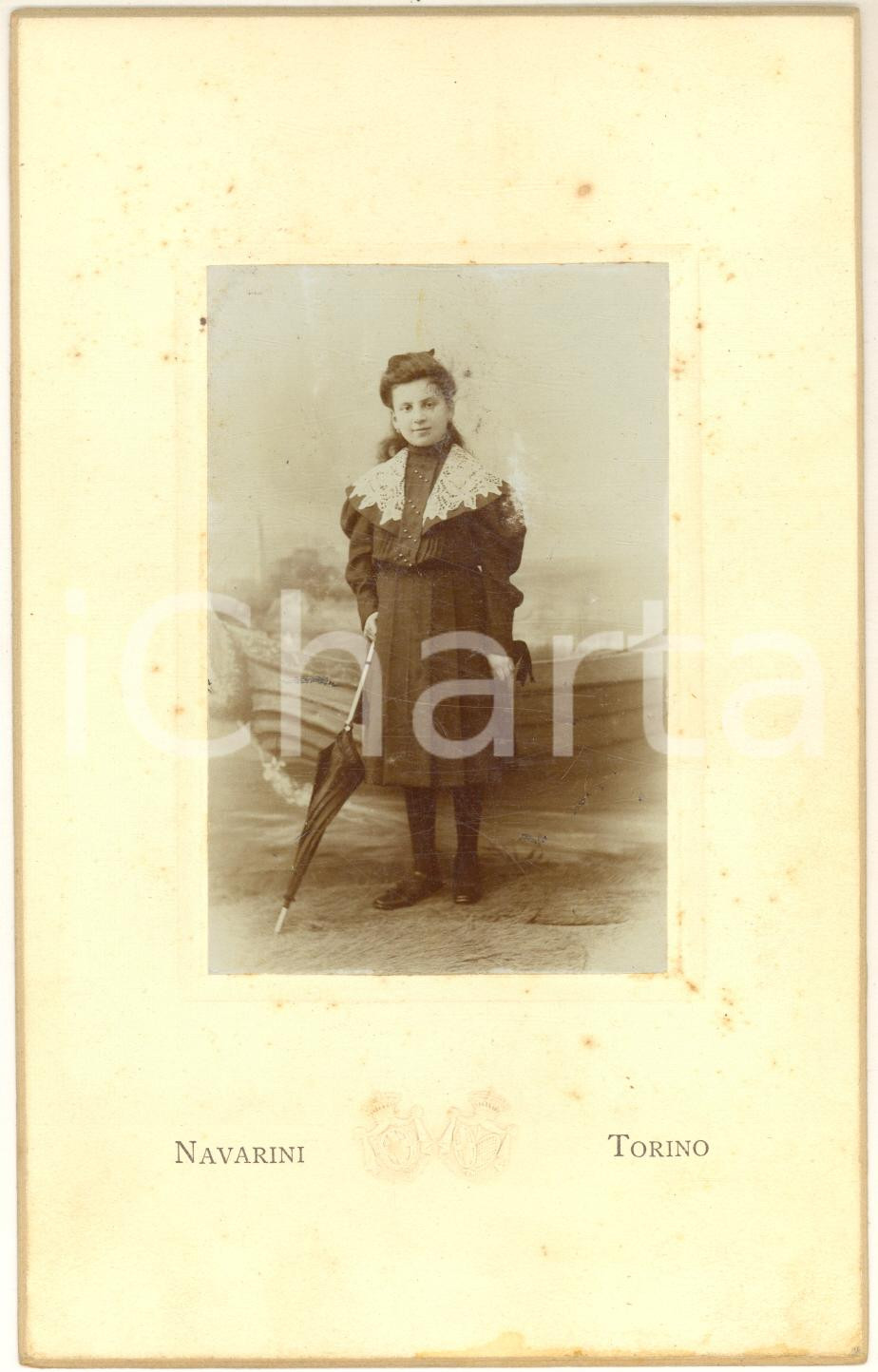 Fotografia d epoca originale 1906 TORINO Famiglia KRAUS  Fanciulla con ombrellino Foto NAVARINI 11x18 cm 1