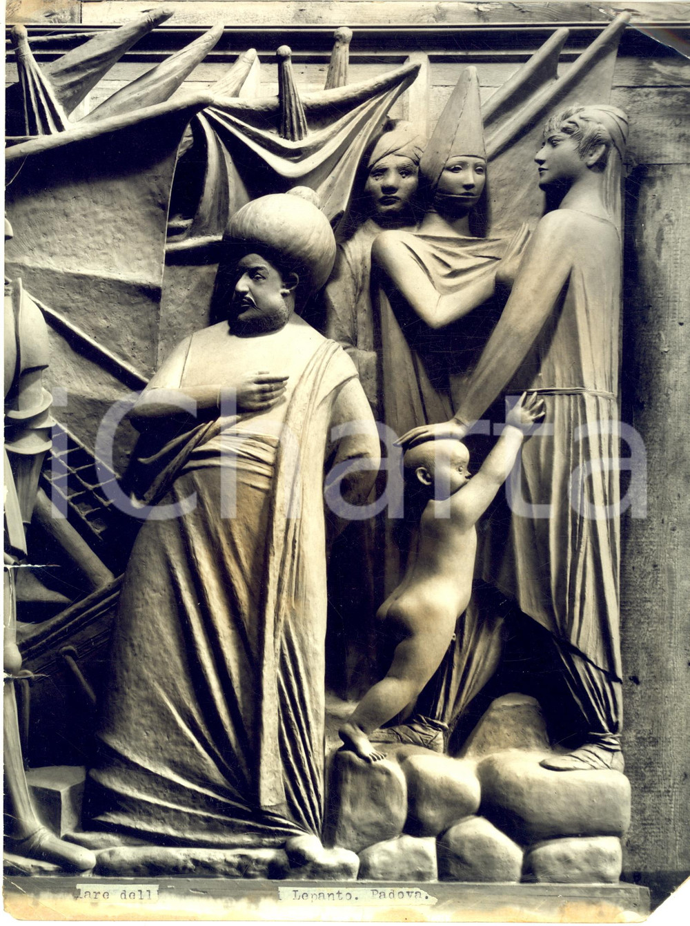 Fotografia d epoca originale 1958 PADOVA Basilica del Santo  Rilievo Battaglia di Lepanto  Foto 20x27 cm 1