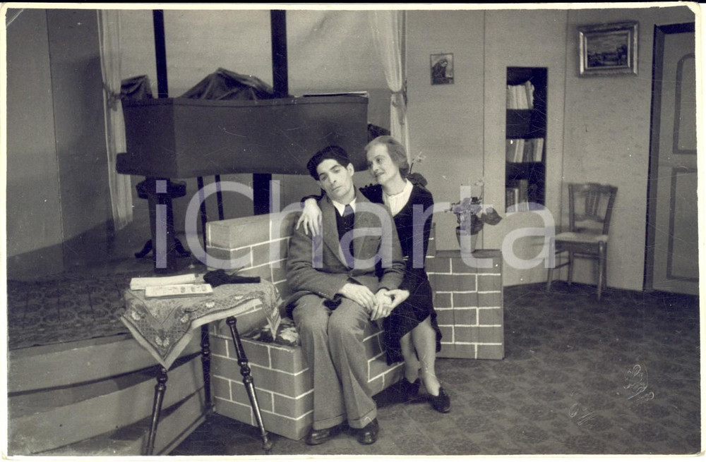 Fotografia d epoca originale 1941 THEATRE AIXENPROVENCE   Les revenants  Marcel LUPOVICI en scène 1