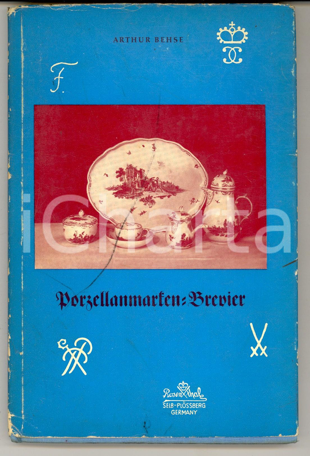 1960 Arthur BEHSE Porzellanmarken-Brevier fÃ¼r Sammler und KunsthÃ¤ndler Pubblicazione d'epoca, con copertina rigida e sovracoperta illustrata. PAGINE: 50FORMATO: 13x20 cm CONDIZIONI: FAIR (buone condizioni interne, ma tracce d'uso e graffi alla sovracoperta)EDITORE: Klinkhardt &amp; Biermann -  Braunschweig    originale e autentica 1