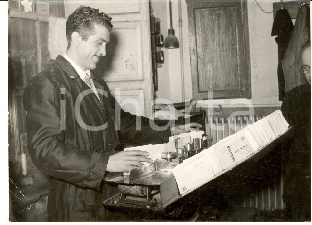 1955 PALERMO POSTE Partenza delle cartoline "Campanile d'oro" *Foto 18x13 cm