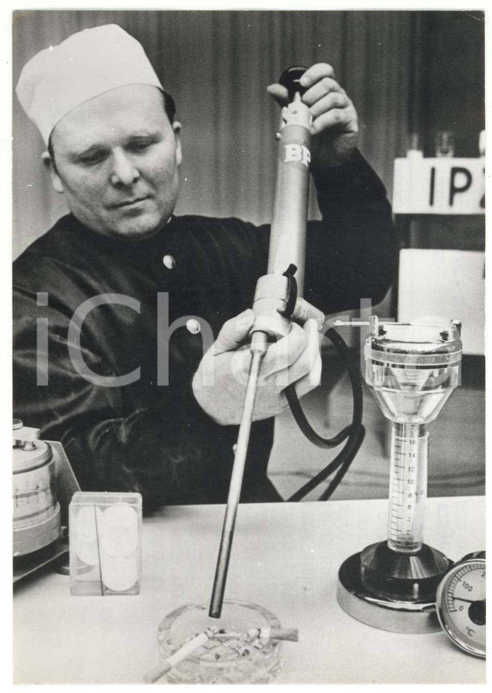 1971 VIENNA - BP sviluppa congegno per la misurazione dell'inquinamento - FOTO