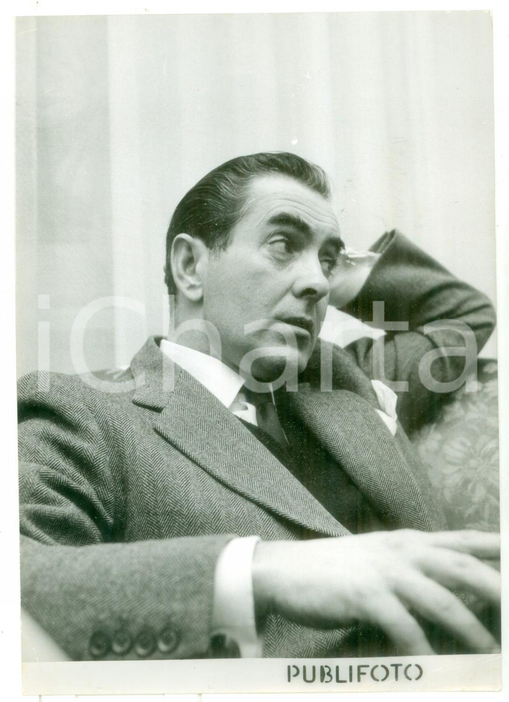 1957 MILANO Ritratto attore americano Tyrone POWER - Fotografia 13x18 cm
