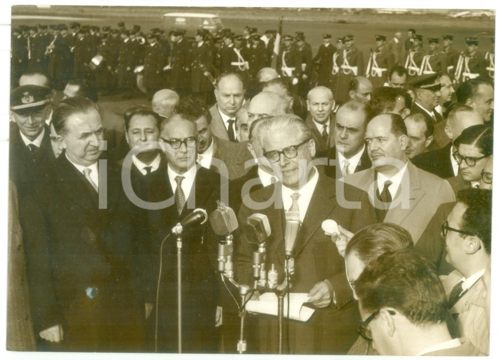 1957 ROMA Discorso di Giovanni GRONCHI al rientro dalla Turchia - FOTO 18x13 cm