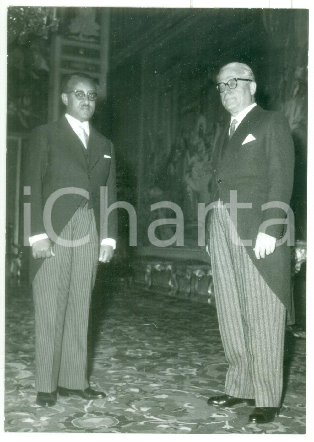 1958 ROMA Giovanni GRONCHI riceve Tekle HAWARYAT ambasciatore d'Etiopia *FOTO