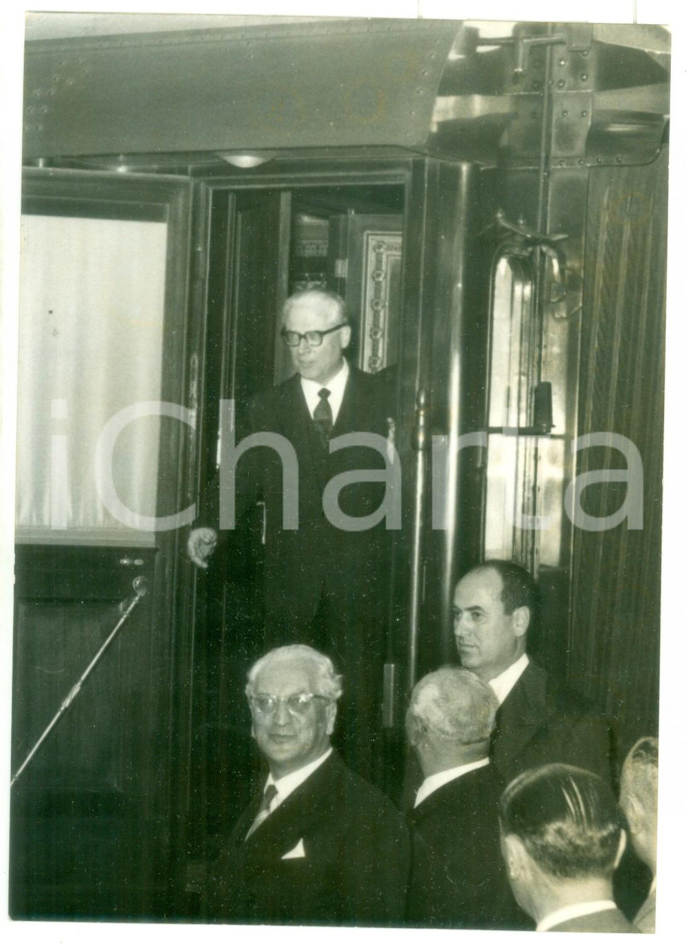1958 ROMA Giovanni GRONCHI saluta dal treno in partenza *FOTOGRAFIA 13x18 cm