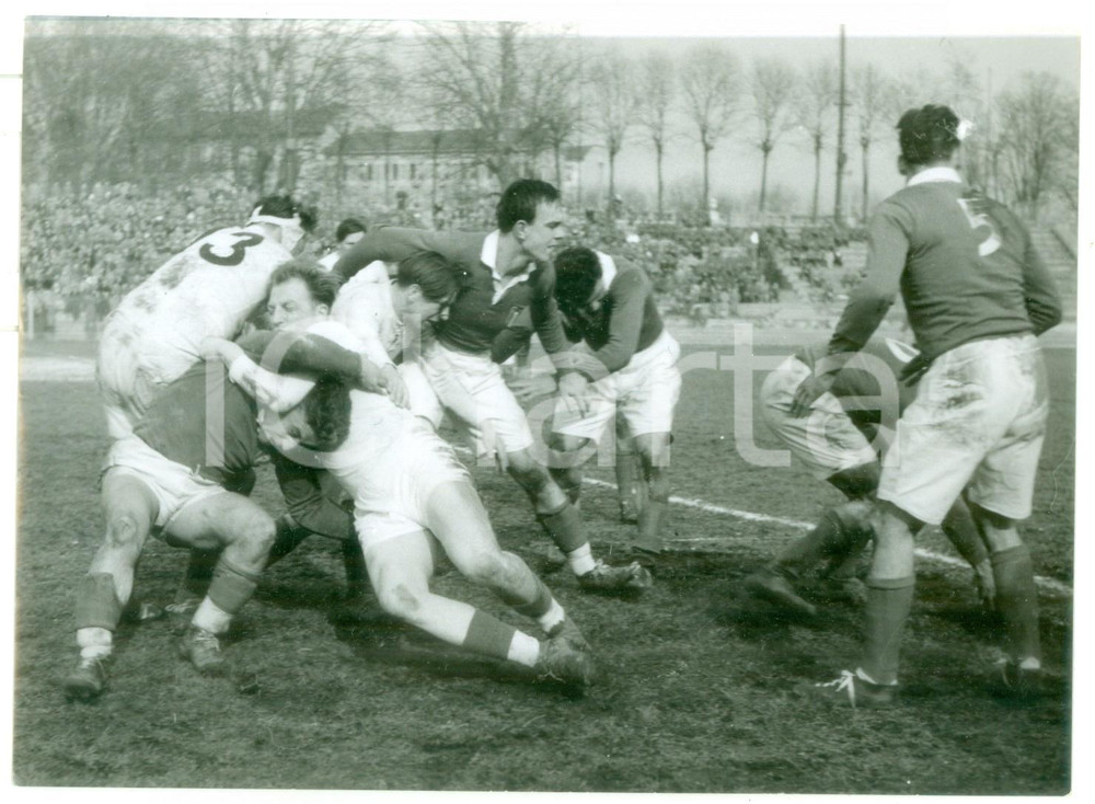 1955 ARENA DI MILANO - RUGBY A 15 ITALIA-GERMANIA 24-8 - Una fase dell'incontro