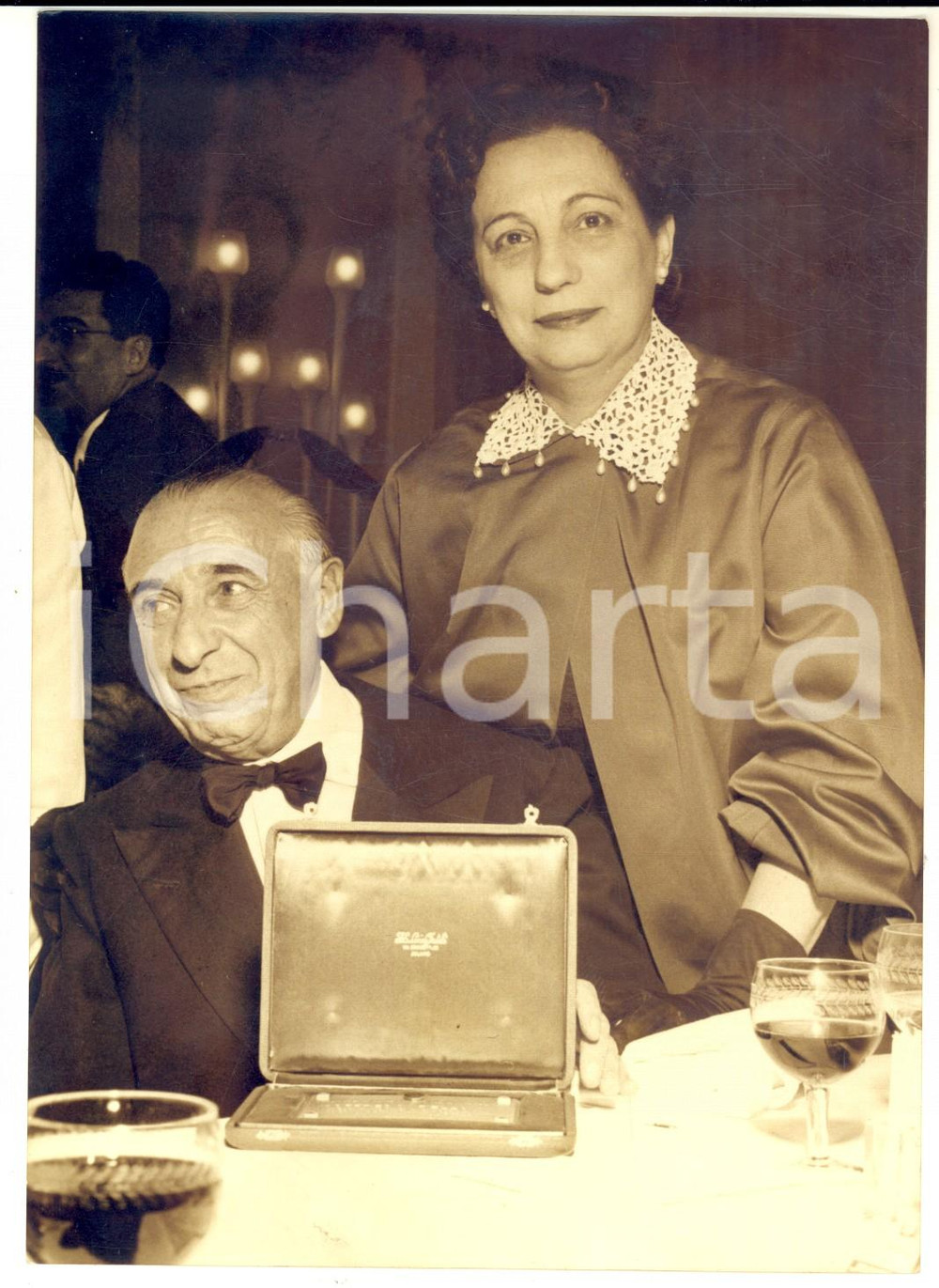 1957 PREMIO SAINT-VINCENT Giornalismo - Goffredo BELLONCI con Maria VILLAVECCHIA