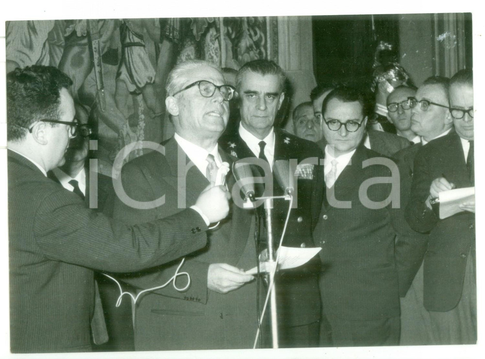 1959 ROMA Giovanni GRONCHI durante conferenza stampa - Foto 18x13 cm