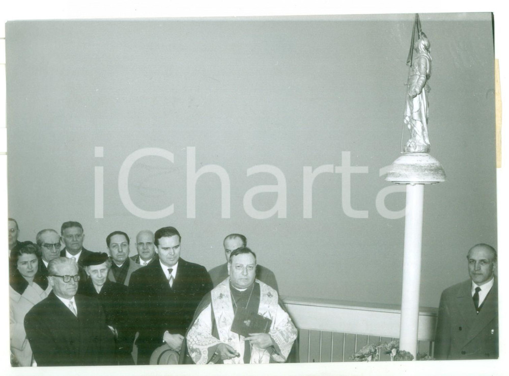 1955 MILANO Giovanni GRONCHI alla mostra "Dalle palafitte al grattacielo" *Foto