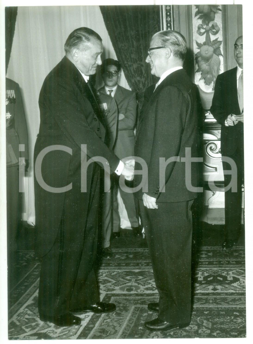 1957 ROMA René COTY si congeda da Giovanni GRONCHI *Foto 13x18 cm