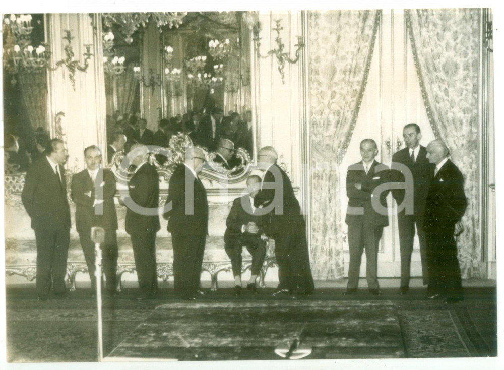 1958 ROMA Ministri del governo FANFANI in attesa di prestare giuramento *Foto