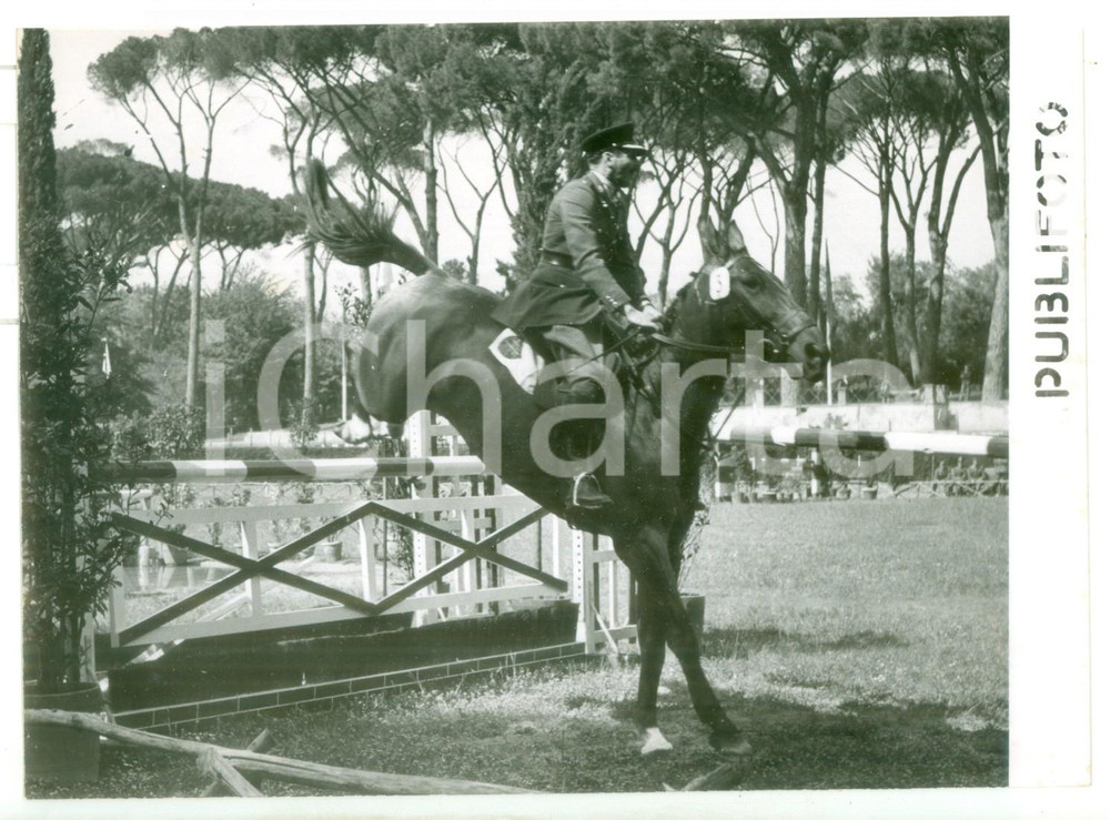 1955 ROMA Piazza di Siena - 24° Concorso Ippico - Fantino SELBY in sella a HANS