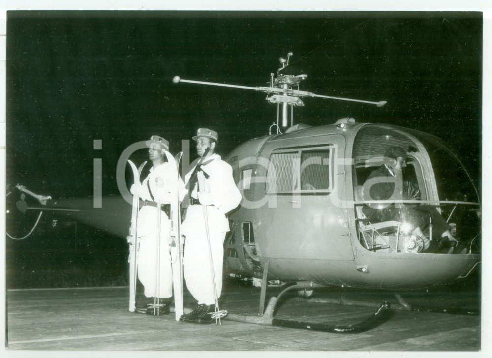 Fotografia d epoca originale 1959 ROMA Festa dell Arma  Prove generali rivista Guardia di Finanza Foto 1