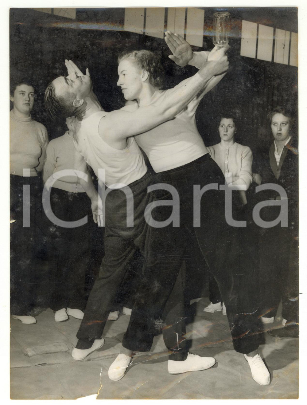 1957 WARRINGTON Police training Centre - Margaret MORGAN demostration *Photo