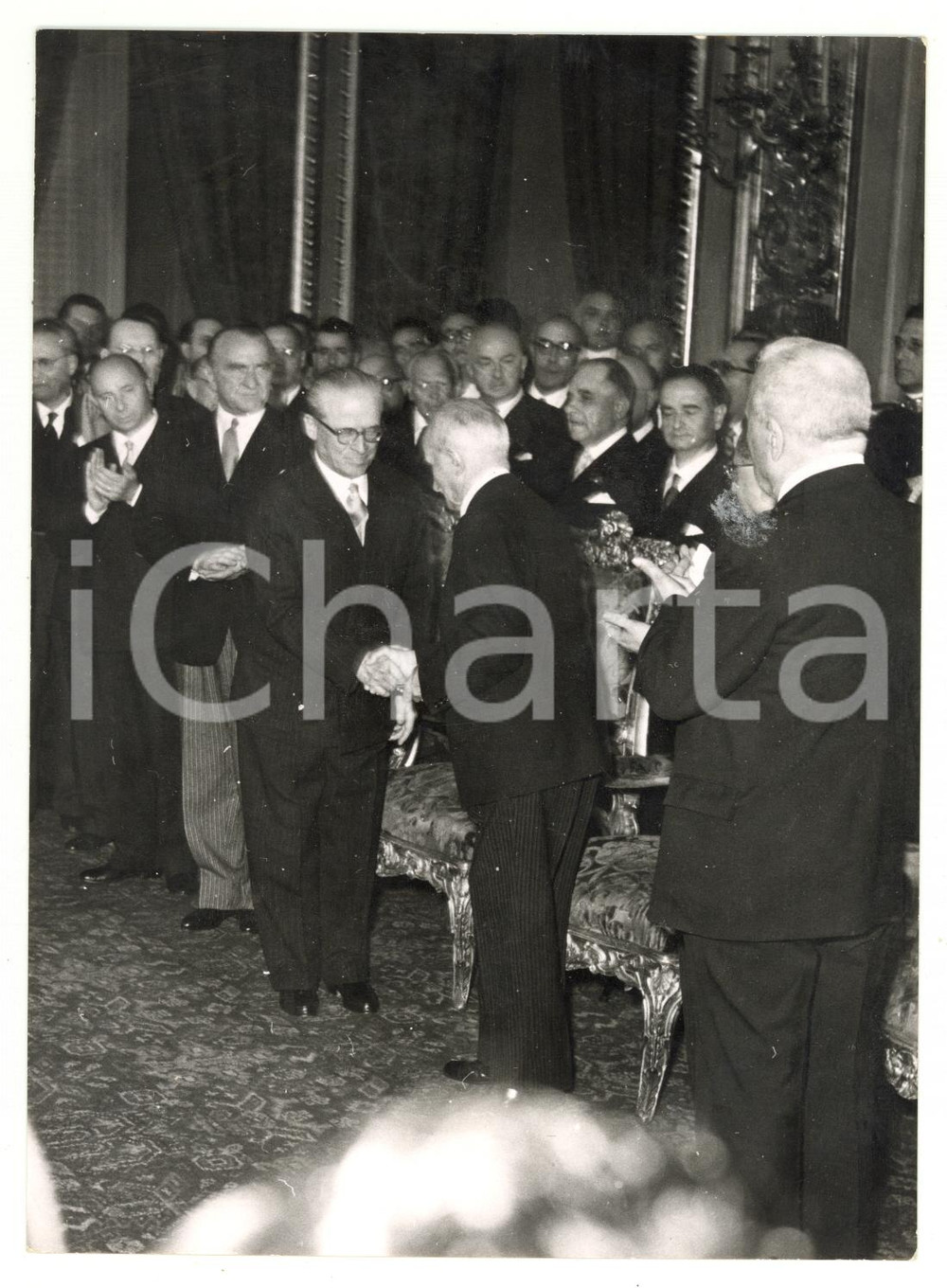 1956 ROMA QUIRINALE Giovanni GRONCHI riceve auguri di Natale - Foto 13x18