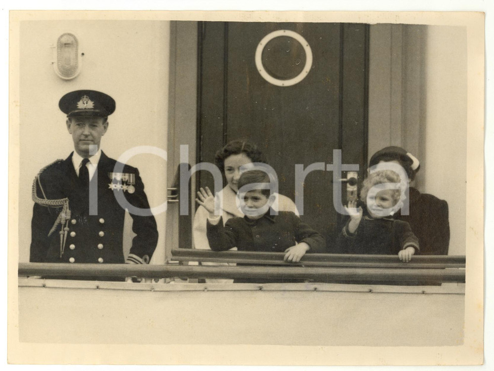 1954 YACHT BRITANNIA Royal children CHARLES and ANNE waving from the bridge