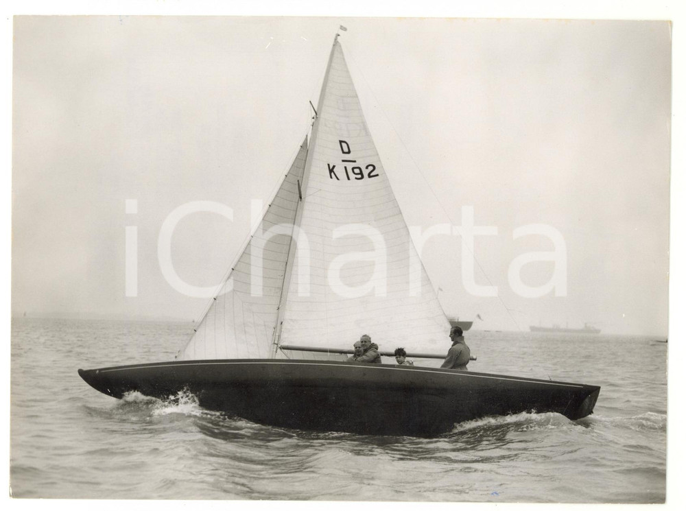 1958 BLUEBOTTLE Duke of EDINBURGH with Prince CHARLES visiting Cowes Regatta