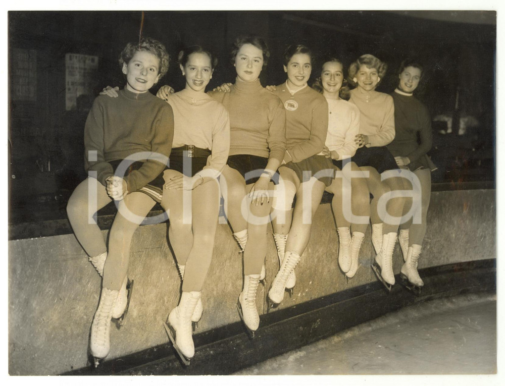 1954 LONDON Little skaters practicing for the International Women's Skating 