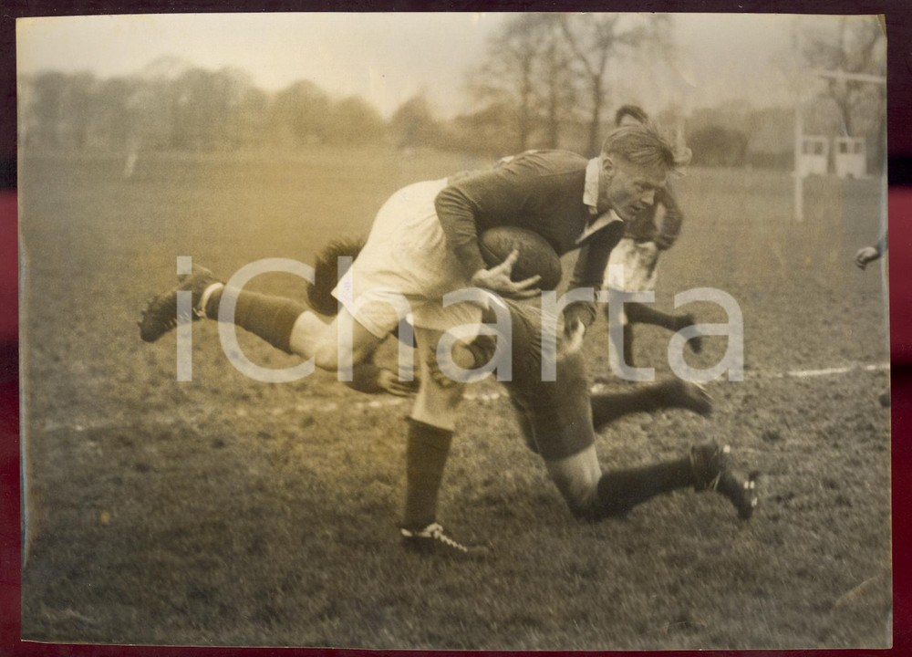 1957 RICHMOND RUGBY United Hospitals - Oxford University - Player Geoff ELLIOTT