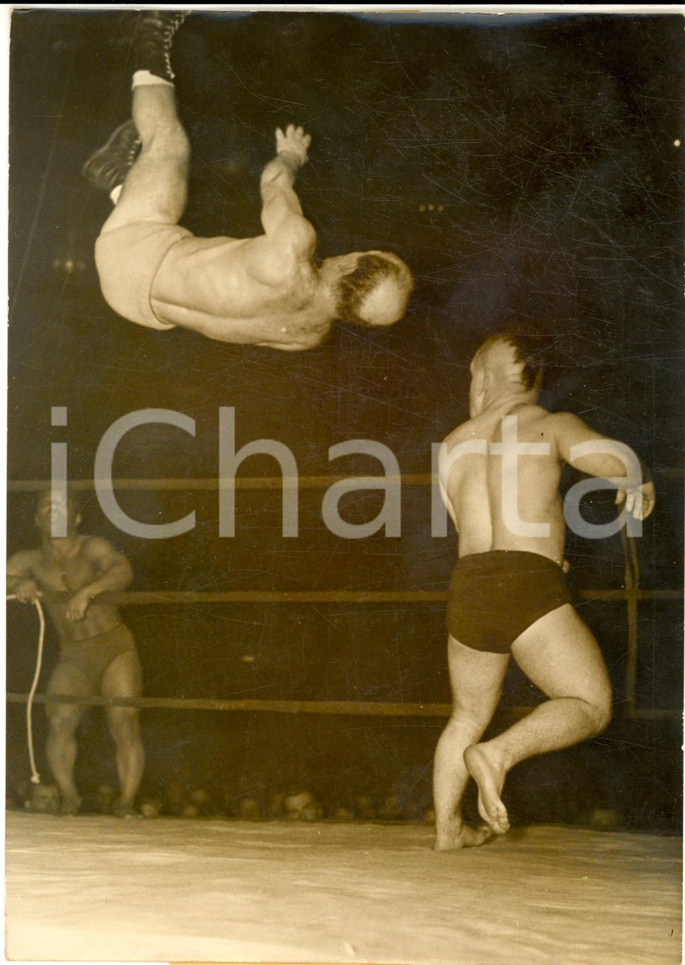 1958 PARIS PALAIS DES SPORTS Spectacle avec des catcheurs nains - Photo 13x18