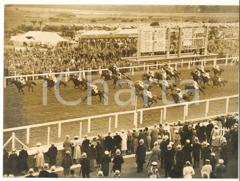 1956 ROYAL ASCOT Joe SIME on LIGHT HARVEST winning the Wokingham Stakes *Photo